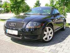 Audi TT Coup&eacute;