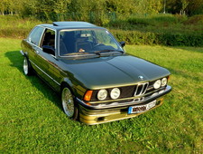 BMW 323 i