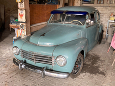 Volvo PV 444