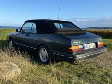 Saab 900